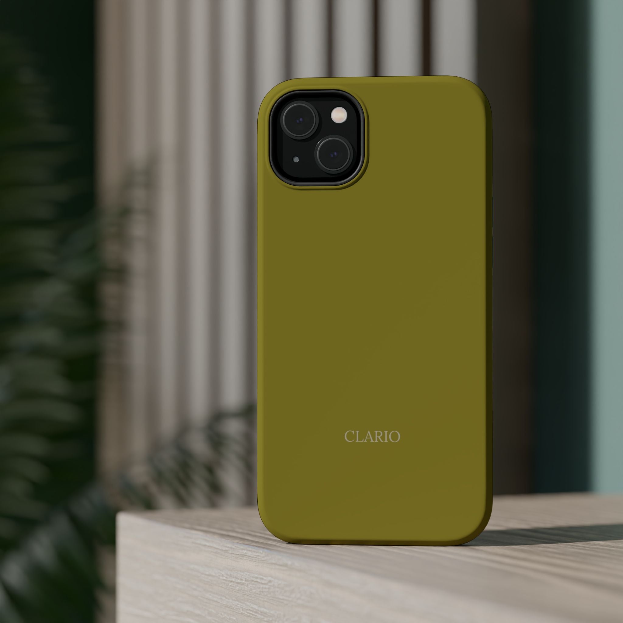 The Classic Clario Phone Case | Green